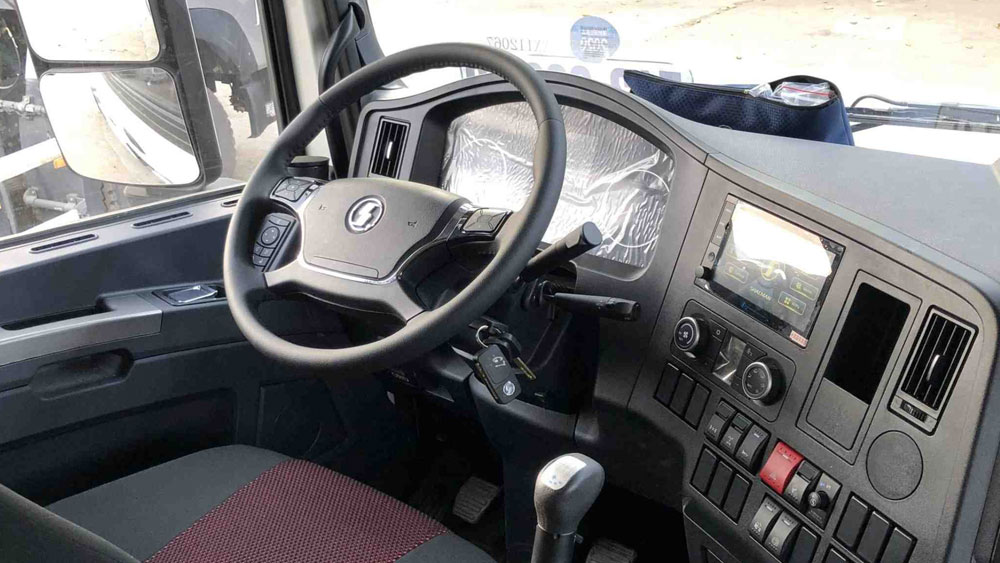 Volang trên xe đầu kéo Shacman