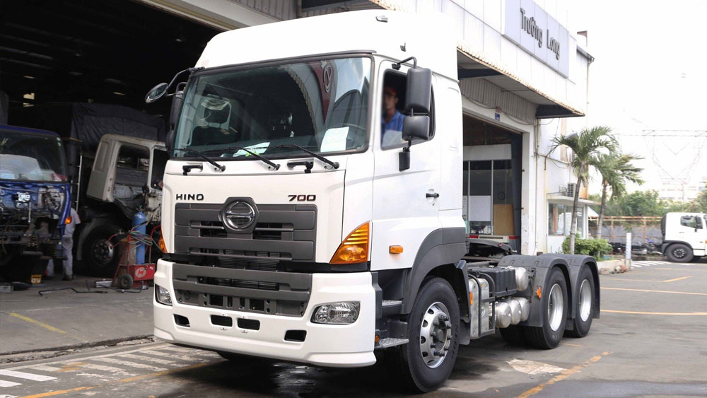 Xe đầu kéo Hino 700 Series